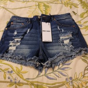 Almost Famous shorts size 11